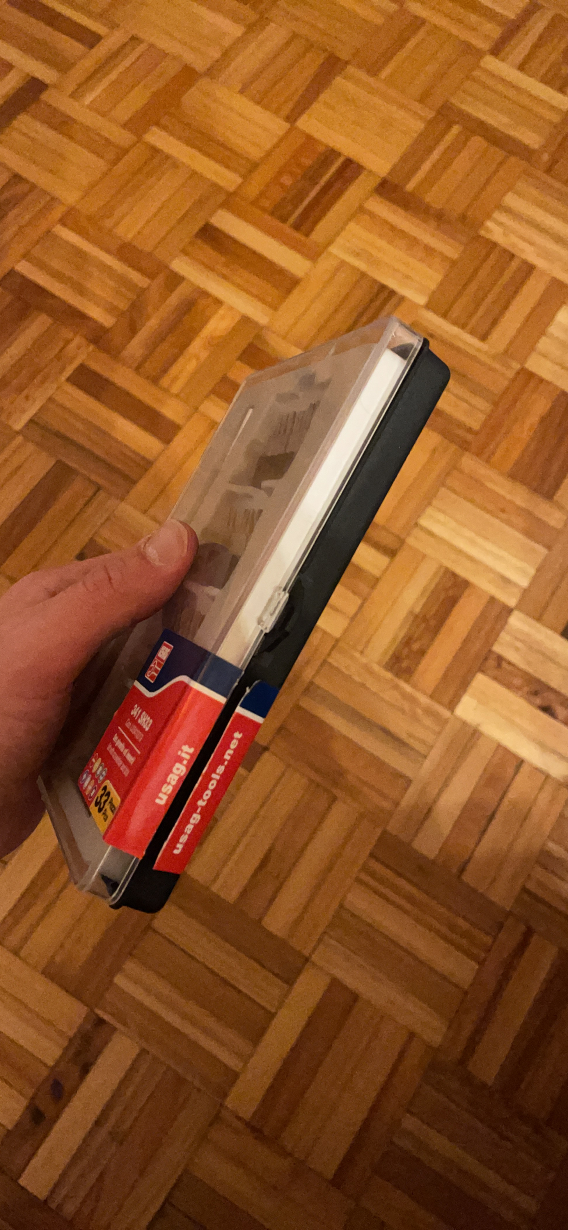 Riparo occhiali con facilità